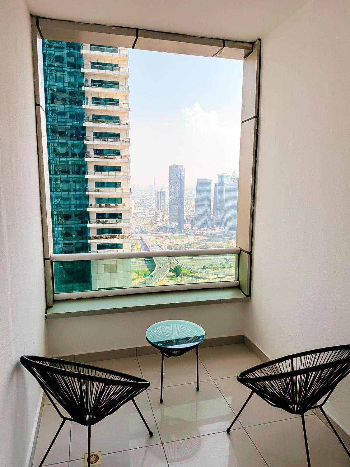 Luxury Modern One Bedroom Apartment At Dubai Marina - Marina Pinnacle Tower 외부 사진